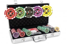 Malette Poker Dice 300 jetons - Aluminium - 2 jeux de cartes - Règles